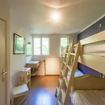 Forestside Villa *